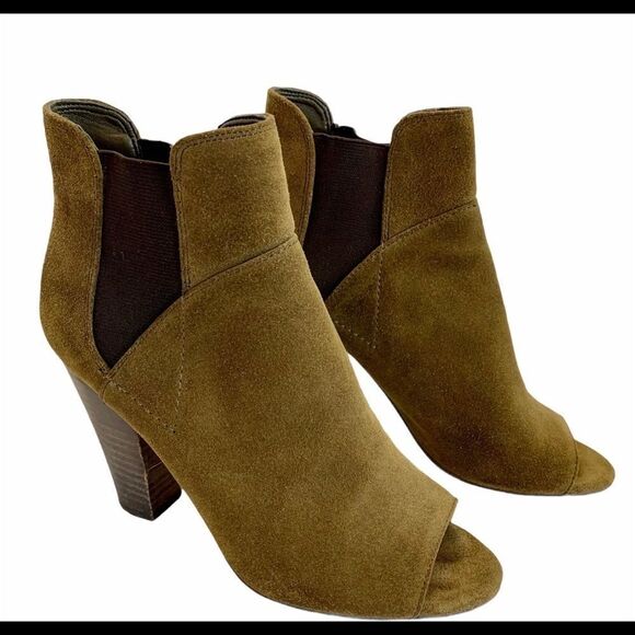 Guess olive green suede ankle boots size 6M - Picture 2 of 6